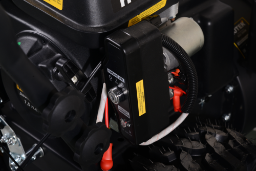 Снегоуборщик бензиновый Huter SGC-5500B фото 8 Снегоуборщик бензиновый Huter SGC-5500B фото 8