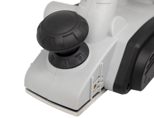 Рубанок электрический Ресанта Р-82/1100